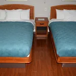 Lundy\'S Motel