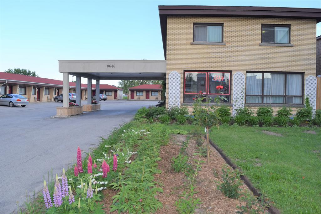 Motel Lundy's